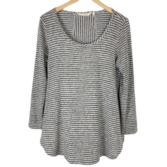 Soft Surroundings Tops - SOFT SURROUNDINGS Black Gray Stripe Swing Scoop Neck Top Size Medium
